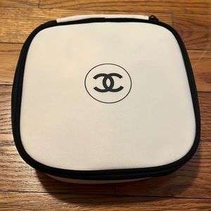Chanel bundle
